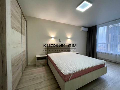 квартира за адресою Михайла Максимовича вул. (Онуфрія Трутенка), 32-Б