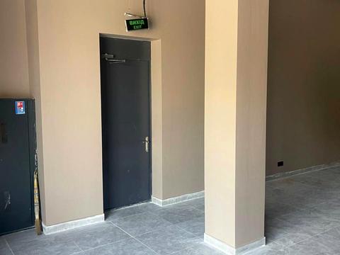 комерційна за адресою Павла Вірського бульв. (Саратівська), 49