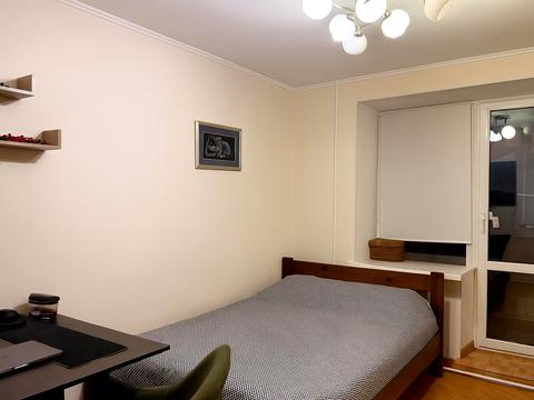 квартира за адресою Київ, Драгоманова вул., 15-А