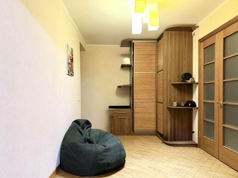 квартира за адресою Київ, Драгоманова вул., 15-А