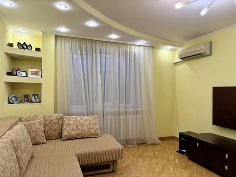 квартира за адресою Київ, Драгоманова вул., 15-А