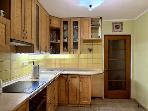 квартира за адресою Київ, Драгоманова вул., 15-А