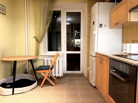 квартира за адресою Київ, Драгоманова вул., 15-А