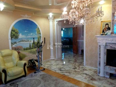 будинок за адресою Травнева вул., 2