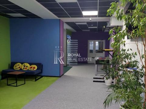 комерційна за адресою Ростиславська вул. (Маршала Рибалка), 11