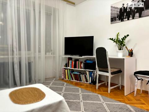 квартира за адресою Дмитра Майбороди вул. (Збишка), 17