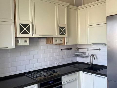 квартира за адресою Вишнева вул., 1