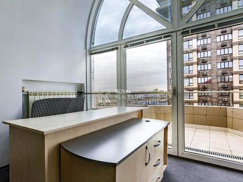 коммерческая по адресу Левка Лукьяненко ул. (Маршала Тимошенко), 29