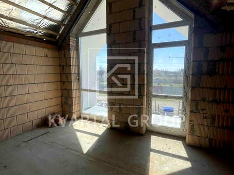 дом по адресу привітна, 12а