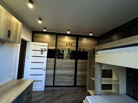 квартира за адресою 11-та Лінія вул., 4