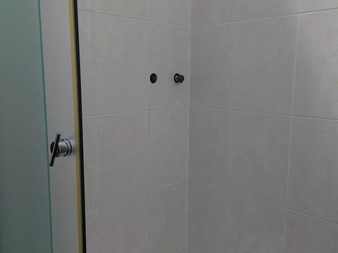 комерційна за адресою Старокиївська вул., 26