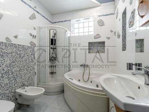 квартира за адресою Київ, Володимира Івасюка просп. (Героїв Сталінграду), 6