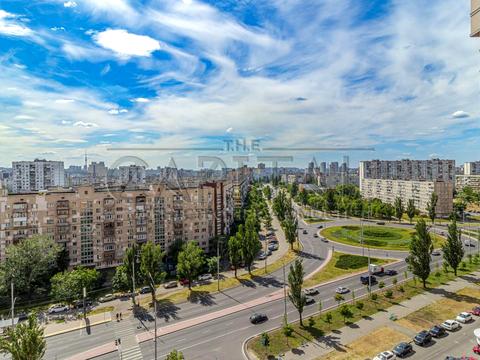 квартира за адресою Київ, Володимира Івасюка просп. (Героїв Сталінграду), 6