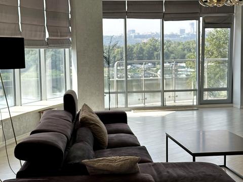 квартира по адресу Раисы Окипной ул., 18