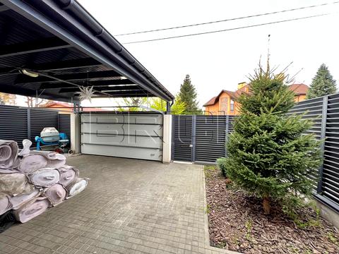 будинок за адресою Миколи Бажана просп.