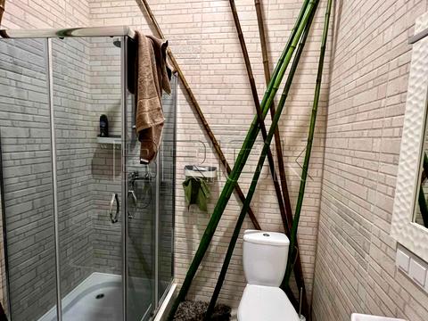 будинок за адресою Миколи Бажана просп.