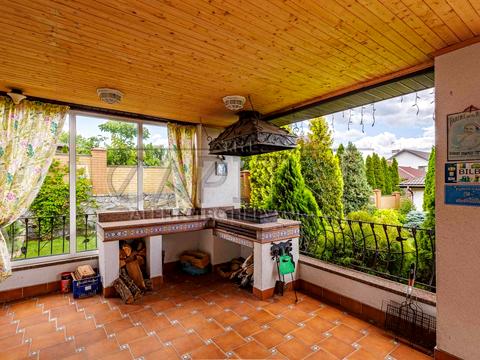 дом по адресу Авіаторів