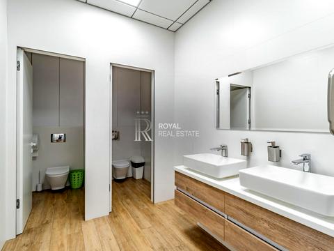 коммерческая по адресу Грушевського Михайла вул., 9