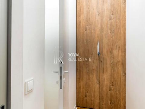 коммерческая по адресу Грушевського Михайла вул., 9