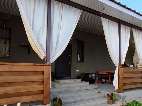 будинок за адресою Центральна вул.