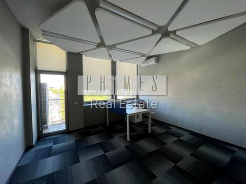 комерційна за адресою Шота Руставелі вул., 39