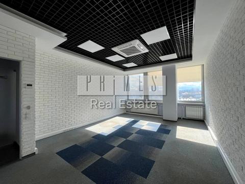 комерційна за адресою Шота Руставелі вул., 39