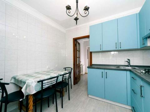 квартира за адресою Київ, Половецька вул., 7/13