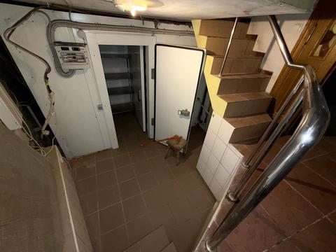 комерційна за адресою Стрийська вул., 66