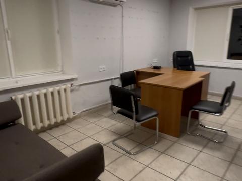 комерційна за адресою Антоновича вул. (Горького), 91/14