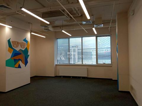 комерційна за адресою Бул. Вацлава Гавела, 6