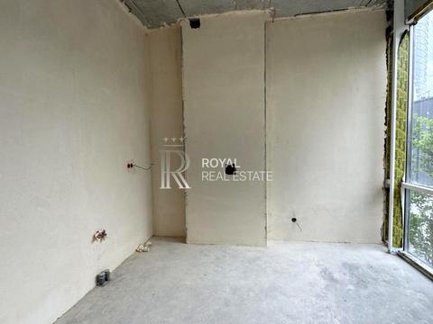 комерційна за адресою Товарна вул., 2