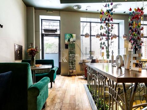 комерційна за адресою Гусовського вул., 11/11