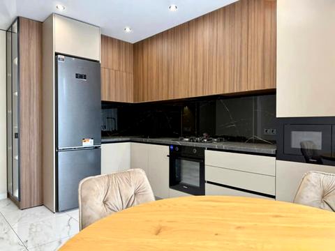 квартира по адресу Степана Бандеры ул., 79