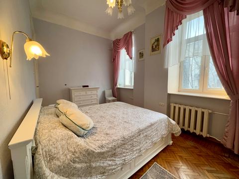 квартира за адресою Богдана Ступки вул. (Станіславського), 3