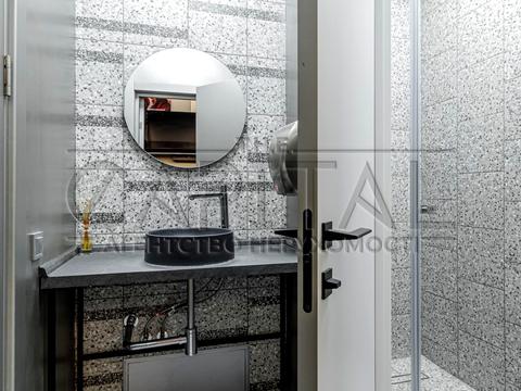 коммерческая по адресу вул. Осокорська, 2а