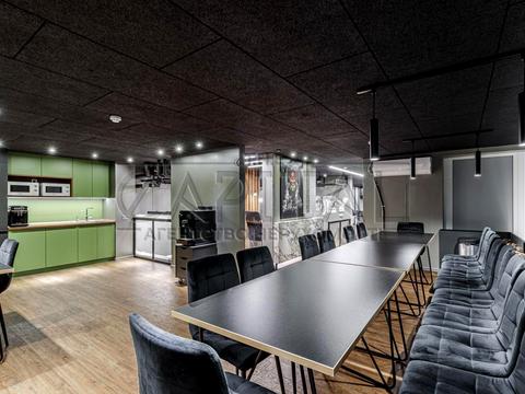 коммерческая по адресу вул. Осокорська, 2а