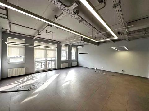 комерційна за адресою Спаська вул., 5