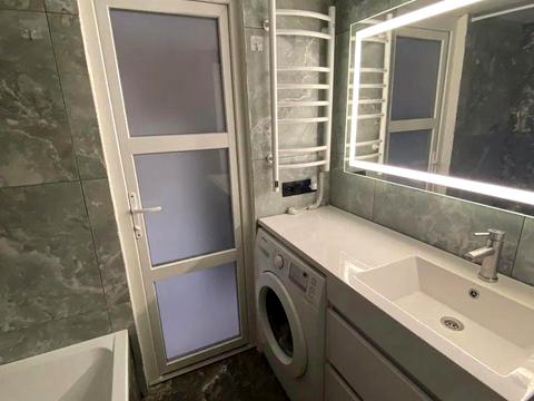 квартира за адресою Велика Панасівська вул. (Котлова), 54