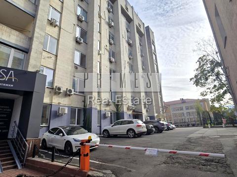 комерційна за адресою Січових Стрільців вул. (Артема), 37