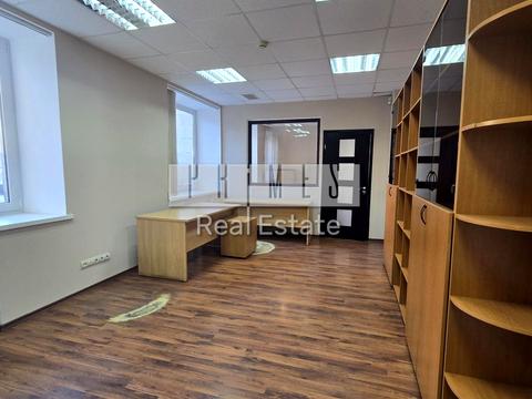 комерційна за адресою Січових Стрільців вул. (Артема), 37