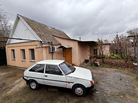 будинок за адресою Дачна вул., 8