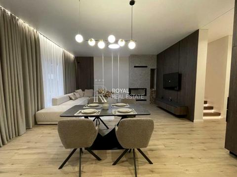 будинок за адресою Соборна вул. (), 1