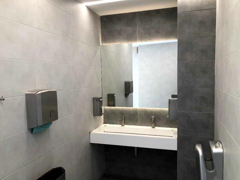 коммерческая по адресу Крещатик ул. (Kreschatic), 7/11