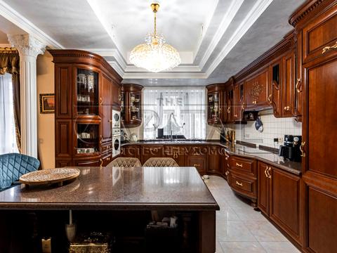 будинок за адресою Погребський шлях вул.