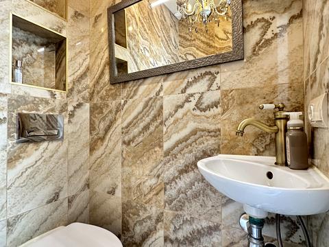 квартира за адресою Михайла Максимовича вул. (Онуфрія Трутенка), 28-Д