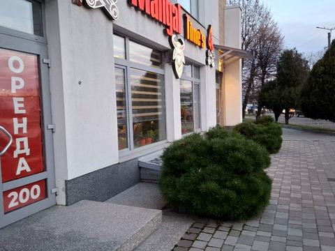 комерційна за адресою Симона Петлюри вул., 27