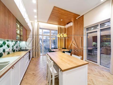 будинок за адресою зоряна