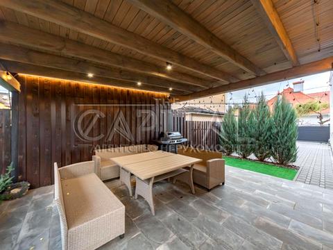 будинок за адресою зоряна