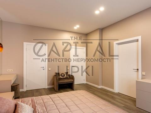 квартира по адресу Андрея Верхогляда ул. (Михайла Драгомирова), 15