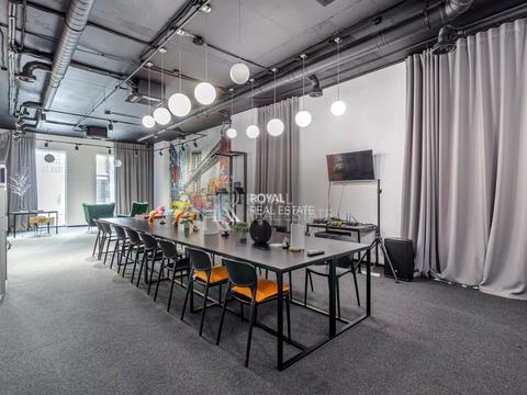 коммерческая по адресу Антоновича ул. (Горького), 74-78